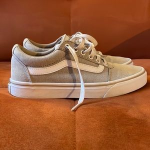 Vans Women Size 8.5